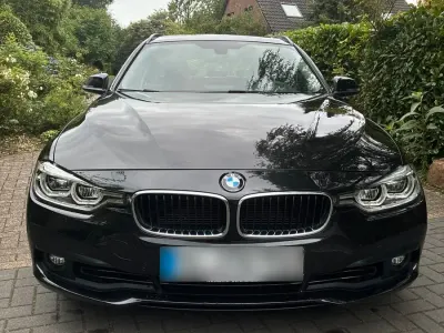 Gebraucht BMW 318 136 PS (100 kW) 2018 Schwarz Kombi