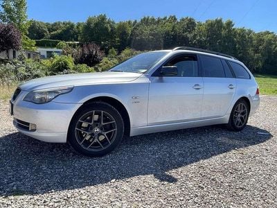 Gebraucht BMW 525 218 PS (160 kW) 2011 Silber Kombi