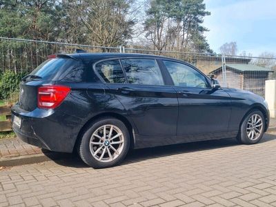 gebraucht BMW 114 d Sport line Diesel 11 / 2013 129 tkm.