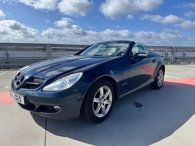 Second-hand Mercedes SLK200 163 CP (119 kW) 2006 Albastru Cabrio