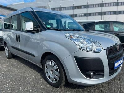 Usata Fiat Doblò 105 CV (77 kW) 2014 Argento Monovolume