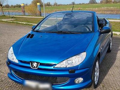 Gebraucht Peugeot 206 CC Platinum 109 PS (80 kW) 2003 Blau Cabrio