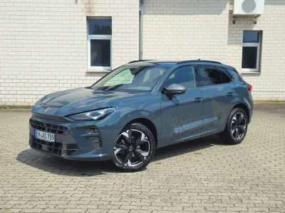 Gebraucht Cupra Terramar 150 PS (110 kW) 2025 Fjord blau SUV
