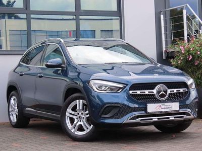 Mercedes GLA220