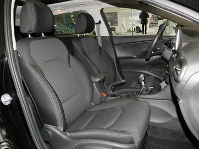 gebraucht Hyundai i30 Kombi 1.0 TGDI Edition 30 Plus Navi LED PDC