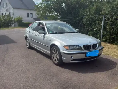 Gebraucht BMW 320 170 PS (125 kW) 2003 Grau Limousine