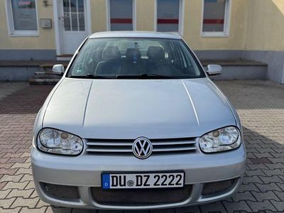 Usata VW Golf IV Trendline 75 CV (55 kW) 2001 Argento Berlina
