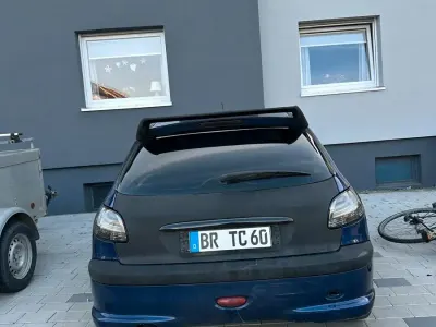 Używany Peugeot 206 S16 136 KM (100 kW) 2000 Niebieski Hatchback