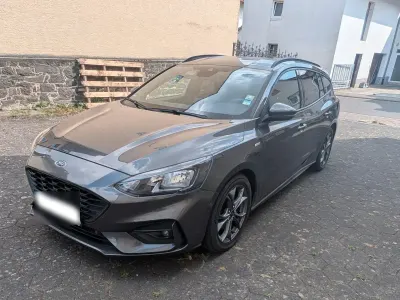 Gebraucht Ford Focus ST-Line 150 PS (110 kW) 2019 Grau Limousine