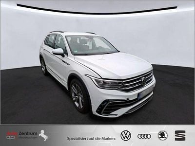Gebraucht VW Tiguan R-line 150 PS (110 kW) 2024 Pure white SUV