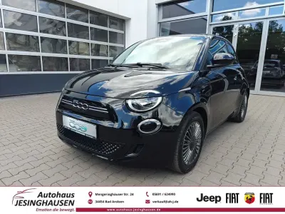 Gebraucht Fiat 500e Icon 86 kW (118 PS) 2022 Schwarz Kleinwagen