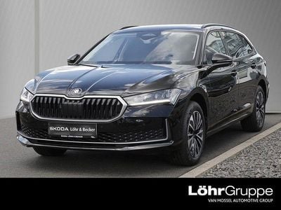 Neu Skoda Superb Selection 150 PS (110 kW) 2025 Onyxschwarz metallic Kombi