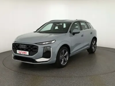 Neu Audi Q3 S-Line 150 PS (110 kW) 2026 Grau SUV