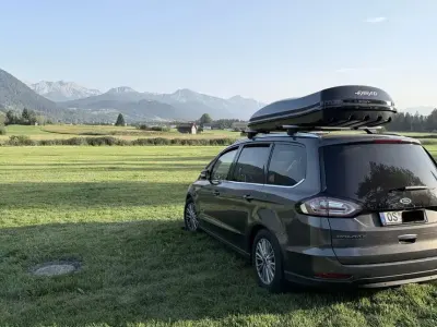 Gebraucht Ford Galaxy Titanium 179 PS (131 kW) 2017 Grau Van / Kleinbus