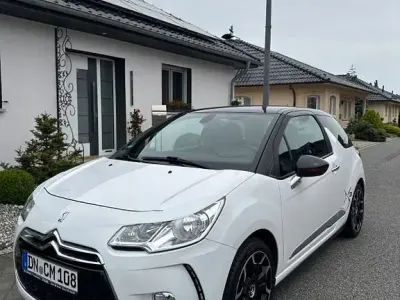 Gebraucht Citroën DS3 Sport Chic 156 PS (114 kW) 2012 Weiß Kleinwagen