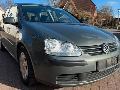 Gebraucht VW Golf IV 75 PS (55 kW) 2004 Grau Limousine