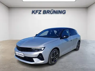 Gebraucht Opel Astra 131 PS (96 kW) 2025 Kristall silber metallic d (metallic) Kleinwagen
