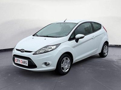 Second-hand Ford Fiesta Champions Edition 82 CP (60 kW) 2012 Alb Hatchback