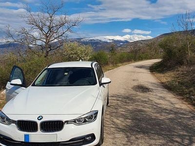 Weiß Gebraucht 2017 BMW 320 Sport Line Kombi | 12.500 € (Guter Preis)