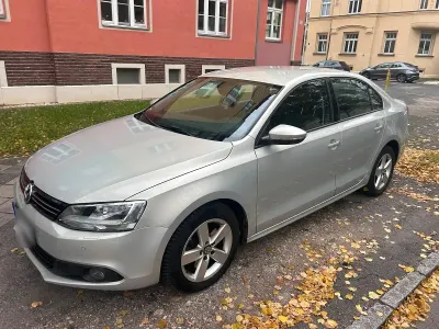 Gebraucht VW Jetta 160 PS (117 kW) 2011 Limousine