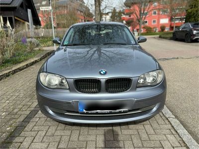 gebraucht BMW 118 1er i Grau