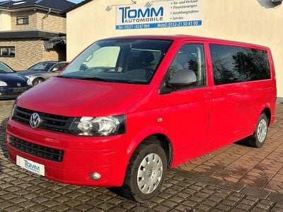 Rot Gebraucht 2012 VW Caravelle Trendline Van / Kleinbus | 9.990 € (Guter Preis)