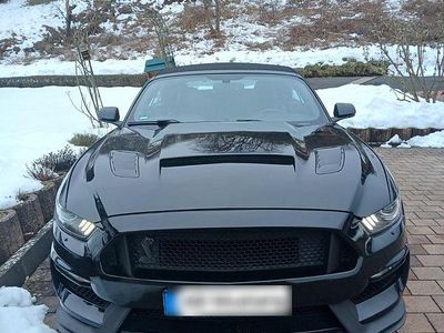 Second-hand Ford Mustang 309 CP (227 kW) 2015 Negru Cabrio