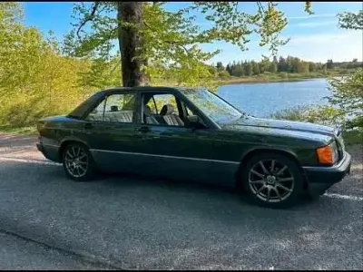 Gebraucht Mercedes 190 120 PS (88 kW) 1992 Limousine
