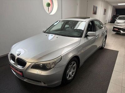 Second-hand BMW 523 Advantage 177 CP (130 kW) 2006 Argintiu Berlinǎ