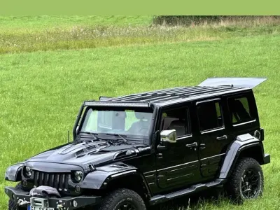 Usata Jeep Wrangler Unlimited Sahara 200 CV (147 kW) 2014 Nero SUV