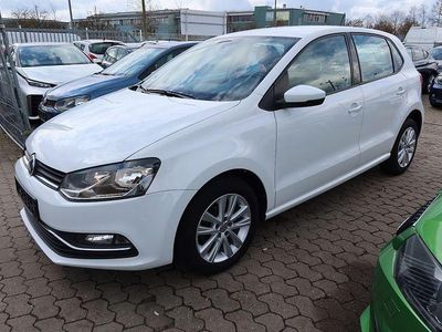 Gebraucht VW Polo Comfortline 90 PS (66 kW) 2015 Weiß Limousine