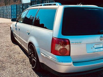 Gebraucht VW Passat Highline 131 PS (96 kW) 2002 Silber Kombi