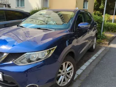 Gebraucht Nissan Qashqai N-Connecta 110 PS (80 kW) 2015 Blau SUV