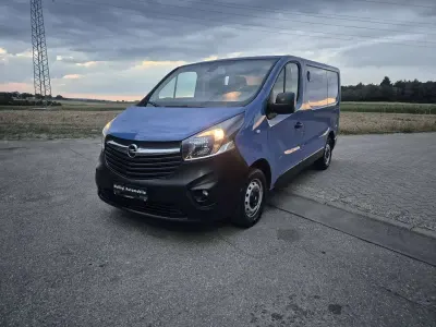 Gebraucht Opel Vivaro 120 PS (88 kW) 2017 Tintenfisch grau Van / Kleinbus