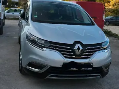 Używany Renault Espace Life 130 KM (95 kW) 2015 Srebrny Minivan