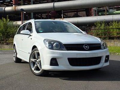 Gebraucht Opel Astra OPC 140 PS (102 kW) 2009 Weiß Limousine