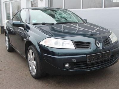 Grün Gebraucht 2006 Renault Mégane Cabriolet Dynamique Cabrio | 3.777 € (Teuer)
