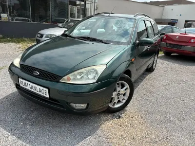 Gebraucht Ford Focus 115 PS (84 kW) 2004 Grün Kombi