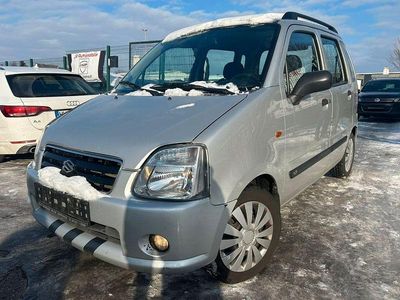 Grau Gebraucht 2004 Suzuki Wagon R+ Club Kombi | 990 €