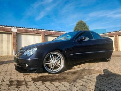 Blau Gebraucht 2004 Mercedes CLK200 Cabrio | 5.997 € (Fairer Preis)