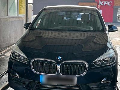 Gebraucht BMW 218 Active Tourer Advantage 150 PS (110 kW) 2018 Blau Van / Kleinbus