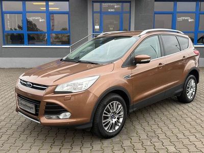 Gebraucht Ford Kuga Titanium 140 PS (102 kW) 2014 Grün SUV