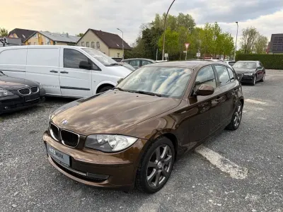 Gebraucht BMW 116 Sport Line 116 PS (85 kW) 2010 Braun Kleinwagen