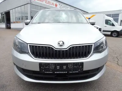 Gebraucht Skoda Fabia Ambition 90 PS (66 kW) 2017 Silber Kombi