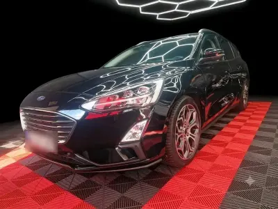 Gebraucht Ford Focus 150 PS (110 kW) 2019 Schwarz Kombi