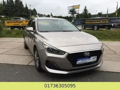 Gebraucht Hyundai i30 Style 140 PS (102 kW) 2018 Beige Limousine
