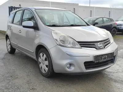 Second-hand Nissan Note Acenta 88 CP (64 kW) 2009 Argintiu Hatchback