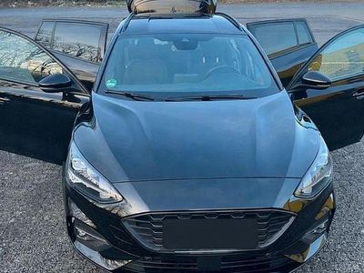 Gebraucht 2022 Ford Focus ST-Line Kombi | 19.800 € (Guter Preis)