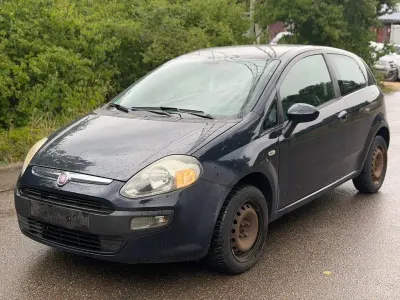 Gebraucht Fiat Punto Evo Dynamic 77 PS (56 kW) 2011 Blau Kleinwagen