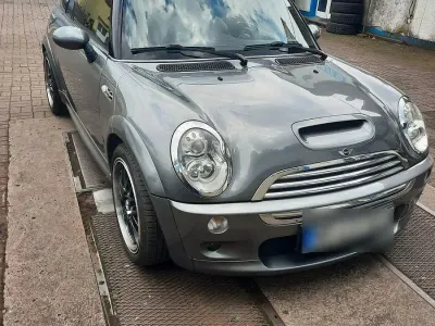 Brugt Mini Cooper S 170 HK (125 kW) 2005 Grå Hatchback